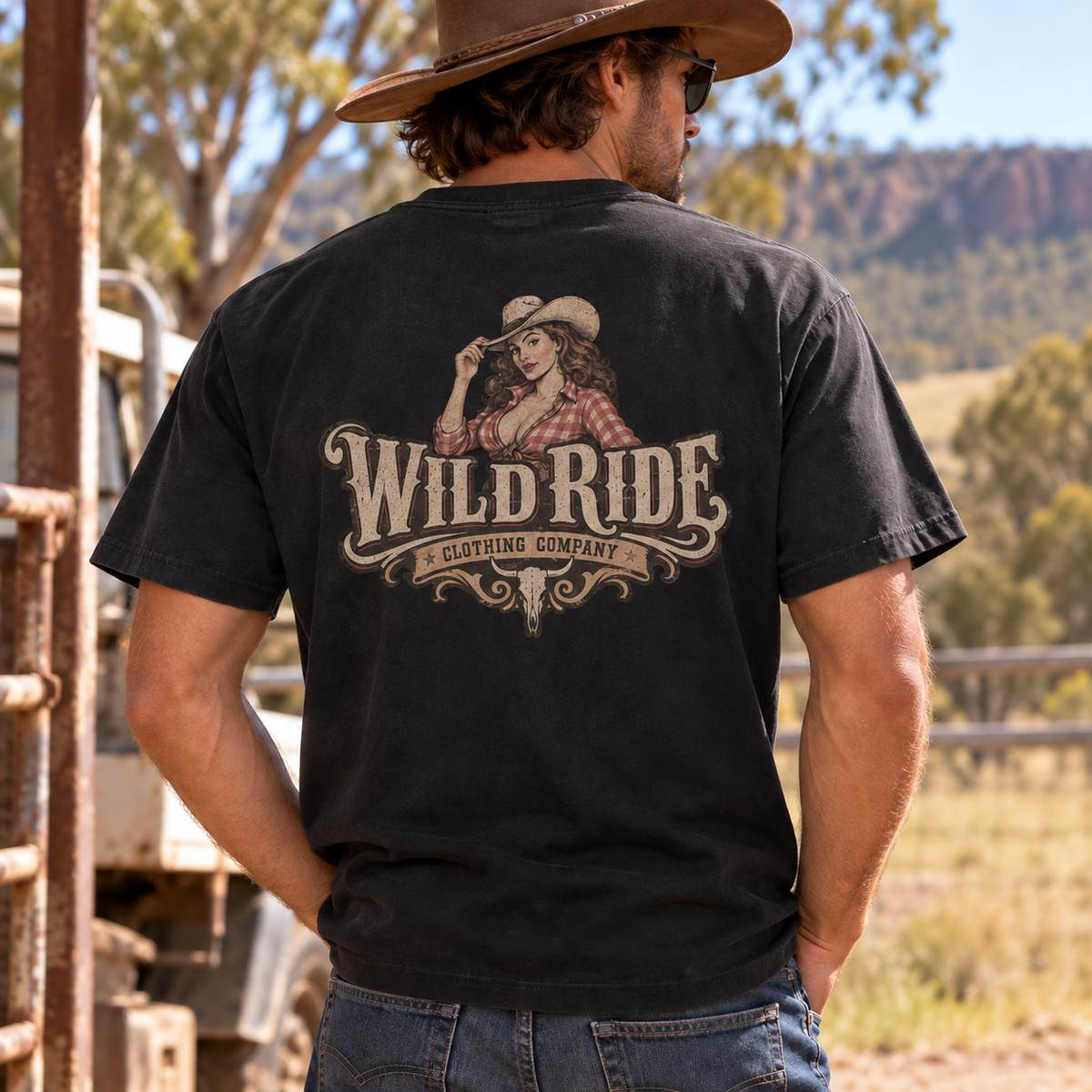 Howdy Cowboy - Unisex Pure Cotton T-Shirt